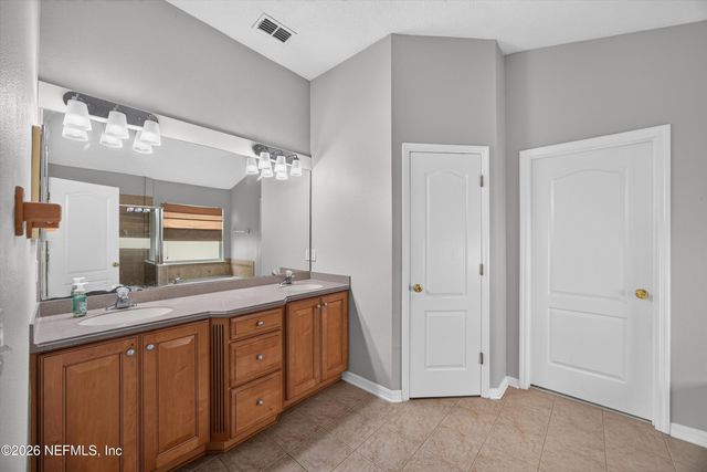 635 WAKEVIEW Drive, Orange Park, FL 32003