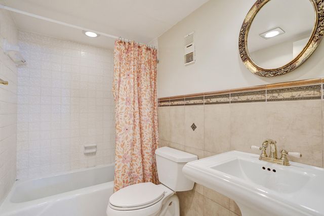 1009 N Ocean Boulevard 112, Pompano Beach, FL 33062