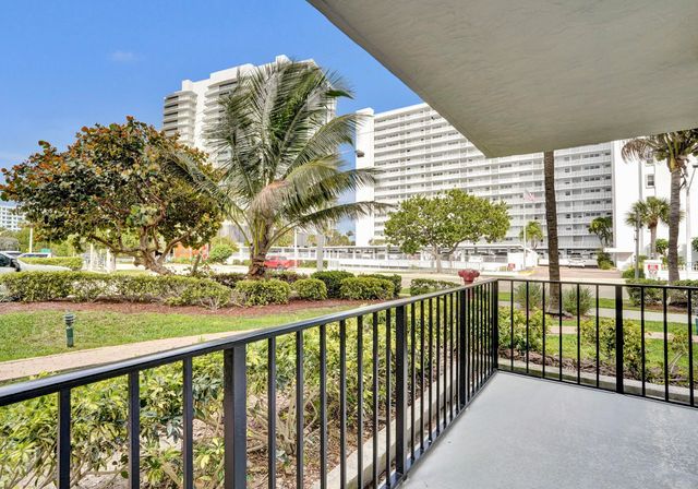 1009 N Ocean Boulevard 112, Pompano Beach, FL 33062