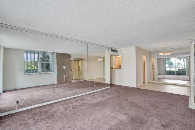 1009 N Ocean Boulevard 112, Pompano Beach, FL 33062