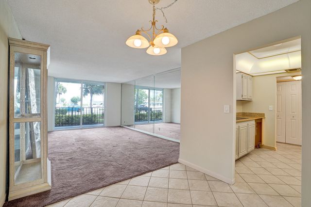 1009 N Ocean Boulevard 112, Pompano Beach, FL 33062