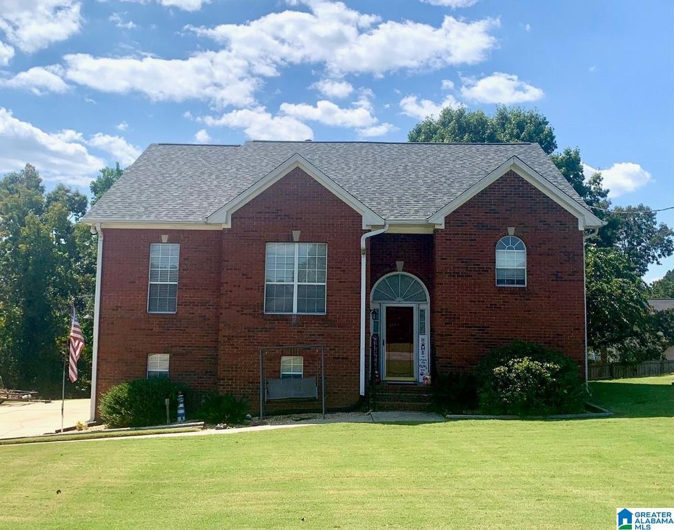 106 ROSEWOOD CIRCLE, Calera, AL 35040