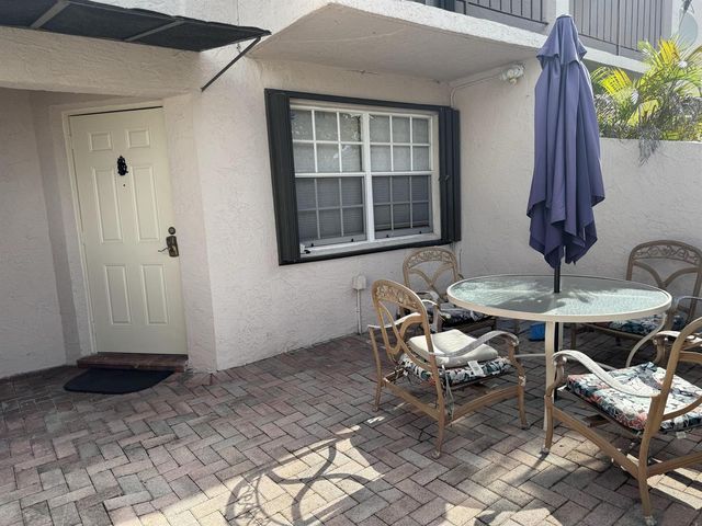 5937 SW 36TH Court 7, Davie, FL 33314