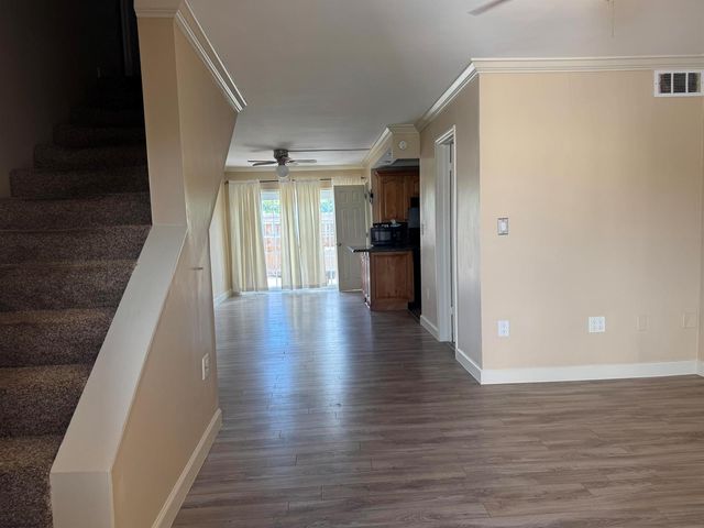 5937 SW 36TH Court 7, Davie, FL 33314