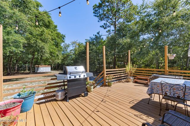 327 Green Meadows Drive, Wilmington, NC 28405
