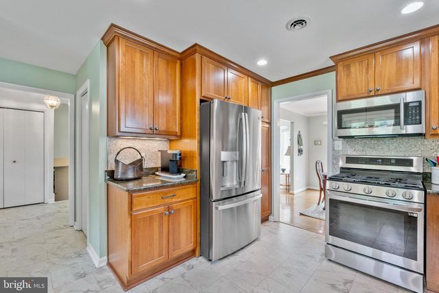 16517 JILRICK ST, Rockville, MD 20853
