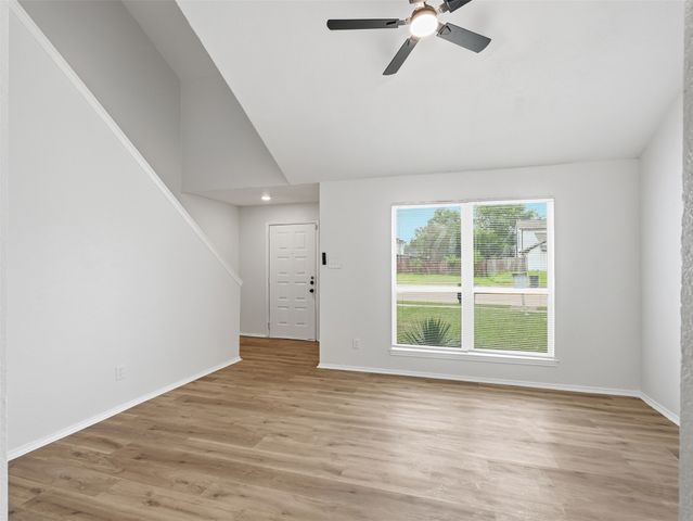 2320 Sherry Street, Arlington, TX 76014