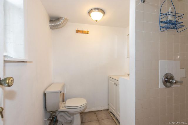 15335 60th Avenue, Flushing, NY 11355