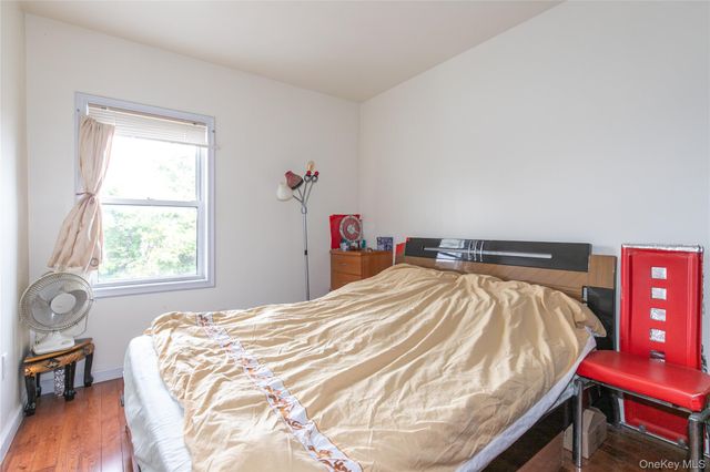 15335 60th Avenue, Flushing, NY 11355
