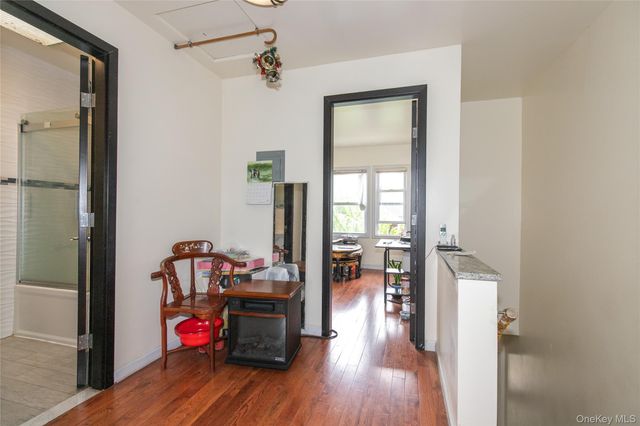 15335 60th Avenue, Flushing, NY 11355