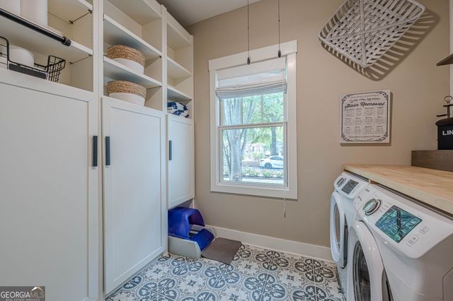 3276 Shakerley Park Court, Douglasville, GA 30135