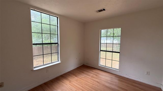 25725 Dogwood Lane, Cleveland, TX 77328