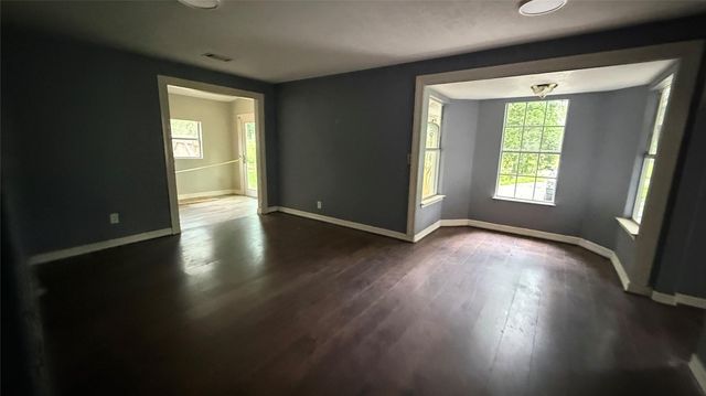 25725 Dogwood Lane, Cleveland, TX 77328