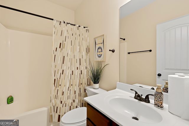 705 Highbranch Circle, Lawrenceville, GA 30044