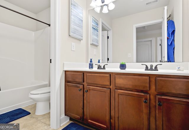 705 Highbranch Circle, Lawrenceville, GA 30044