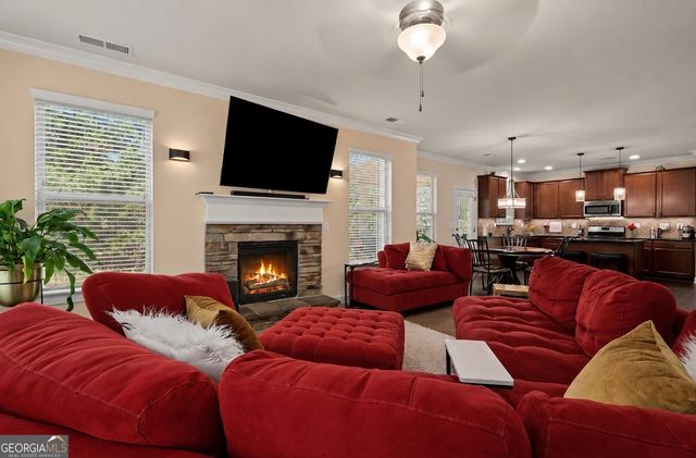 705 Highbranch Circle, Lawrenceville, GA 30044