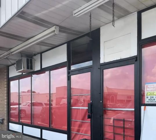 4157 WOERNER AVE, Levittown, PA 19057