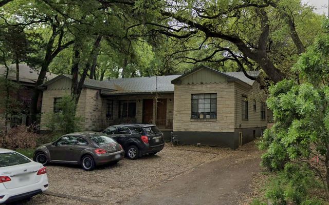915 Keith LN 101, Austin, TX 78705