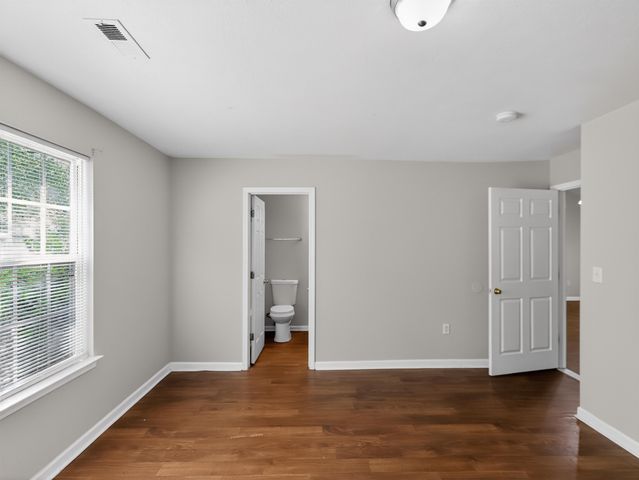 1880 Tamara Way, Spartanburg, SC 29301