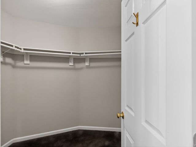 1880 Tamara Way, Spartanburg, SC 29301