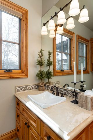 23098 Watercourse Way, Bend, OR 97701