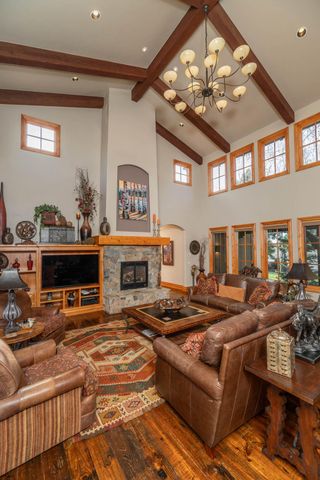 23098 Watercourse Way, Bend, OR 97701