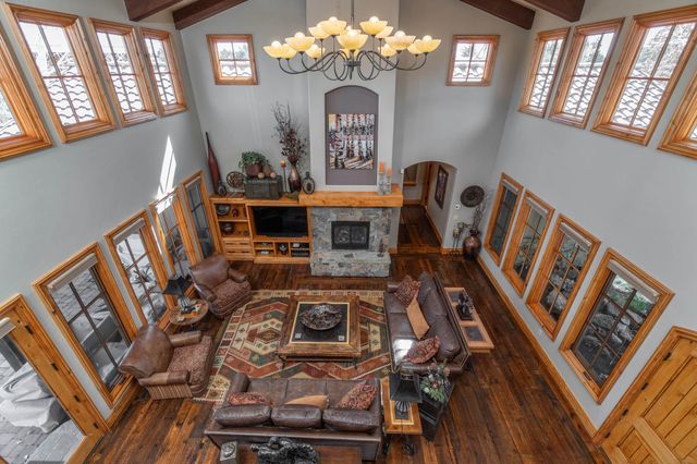 23098 Watercourse Way, Bend, OR 97701