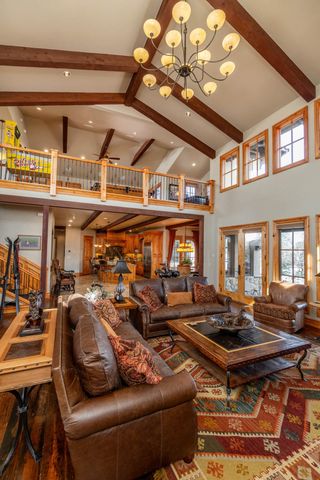 23098 Watercourse Way, Bend, OR 97701