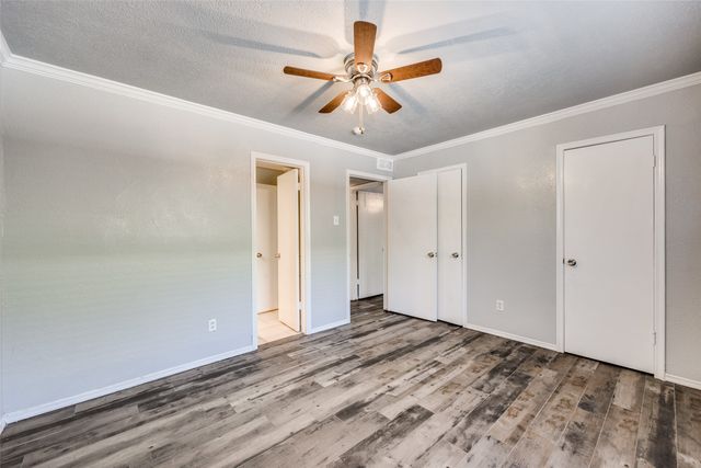5053 Les Chateaux Drive 141, Dallas, TX 75235