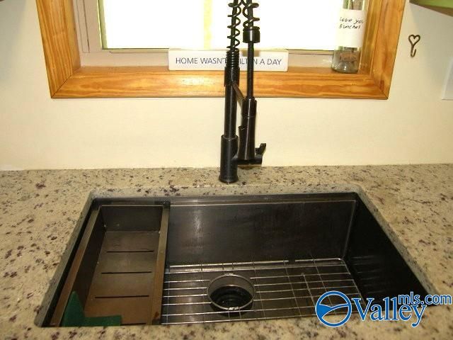 511 Harolds Drive, Huntsville, AL 35806