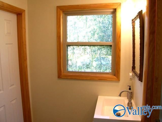 511 Harolds Drive, Huntsville, AL 35806