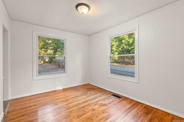 2600 S Van Buren Street, Little Rock, AR 72204