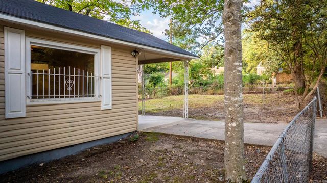 2600 S Van Buren Street, Little Rock, AR 72204