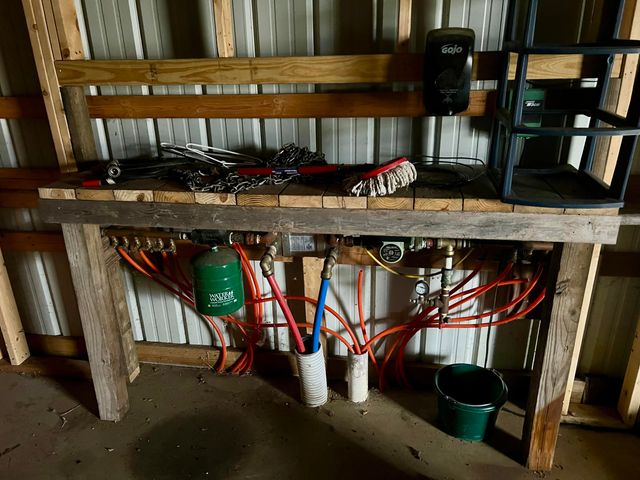 8702 W South River Drive, Grant, MI 49327