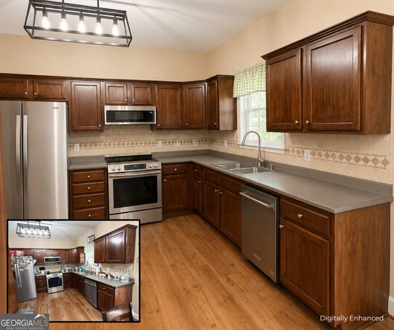 106 Mountain Overlook Drive, Cleveland, GA 30528