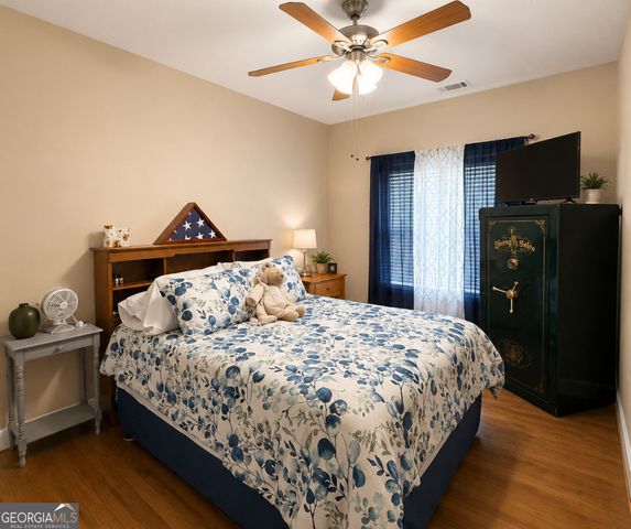 106 Mountain Overlook Drive, Cleveland, GA 30528