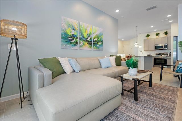 10251 EBB TIDE LN, Orlando, FL 32821