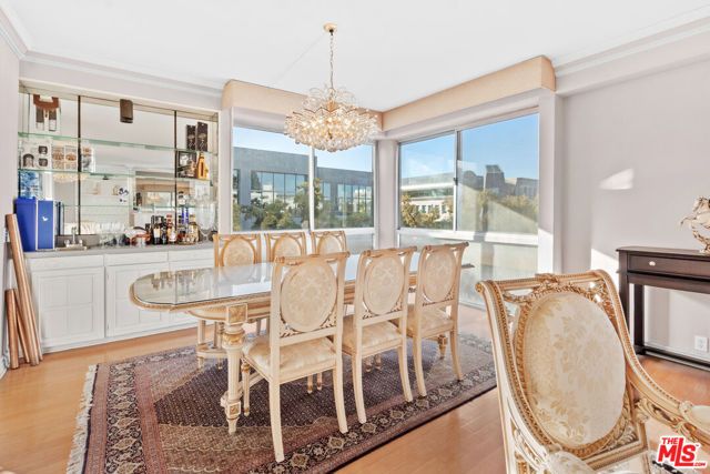 320 N Maple Drive 303, Beverly Hills, CA 90210