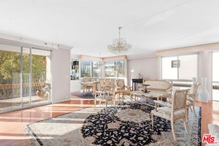 320 N Maple Drive 303, Beverly Hills, CA 90210