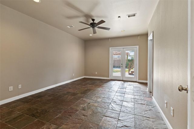 5409 Petty Street C, Houston, TX 77007