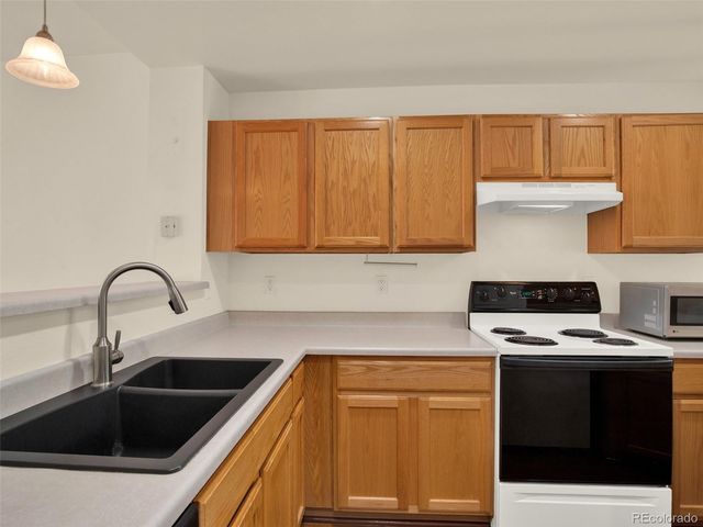 9108 W Phillips Drive, Littleton, CO 80128