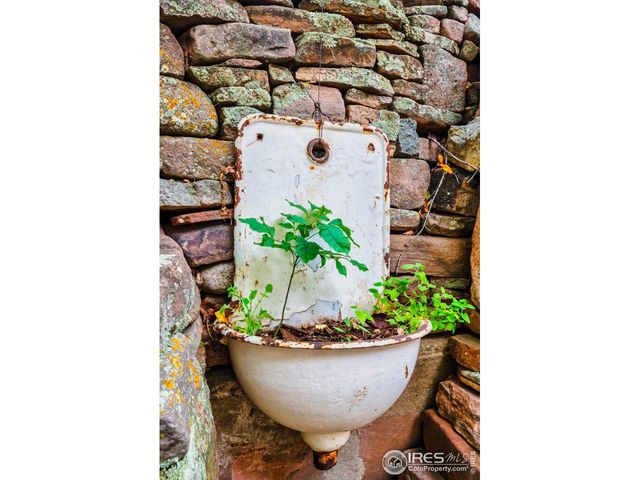 405 Valley View Dr, Boulder, CO 80304