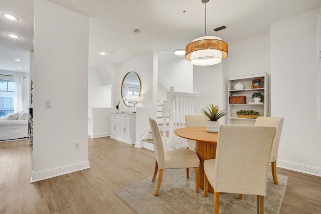 642 NW 38th Circle, Boca Raton, FL 33431