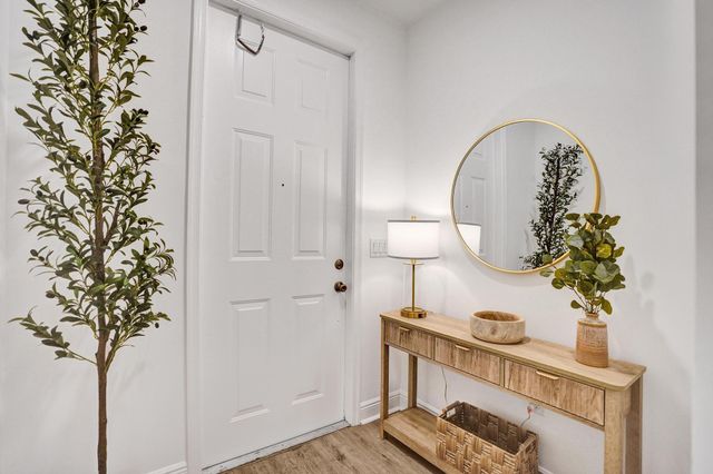 642 NW 38th Circle, Boca Raton, FL 33431