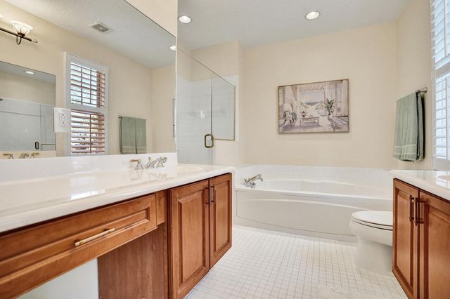 642 NW 38th Circle, Boca Raton, FL 33431