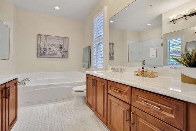 642 NW 38th Circle, Boca Raton, FL 33431