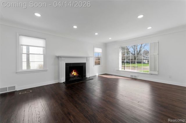 4312 Samoset Road, Royal Oak, MI 48073