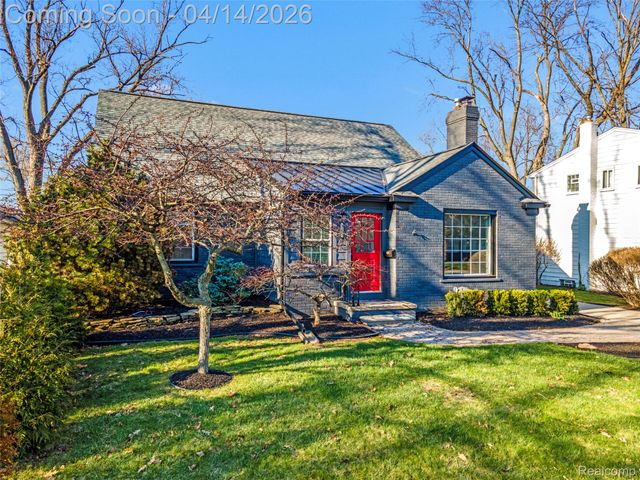4312 Samoset Road, Royal Oak, MI 48073