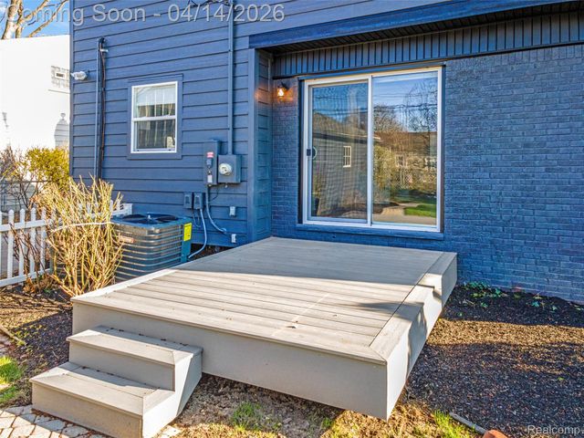 4312 Samoset Road, Royal Oak, MI 48073