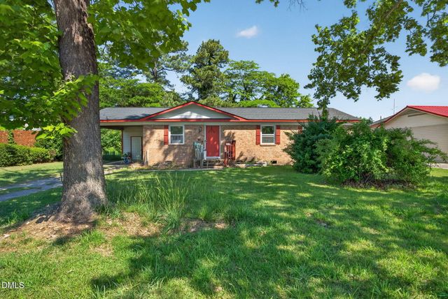 6510 Portsmouth Drive, Fayetteville, NC 28314